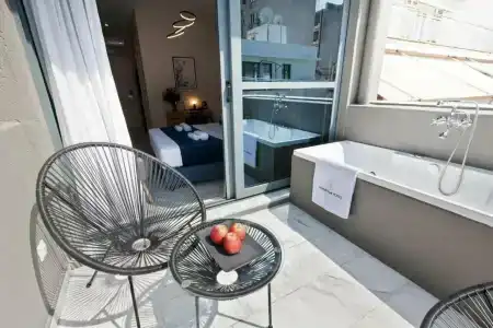 Trendy by Athens Primes - 3