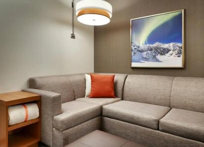 Hyatt Place Anchorage-Midtown - 19
