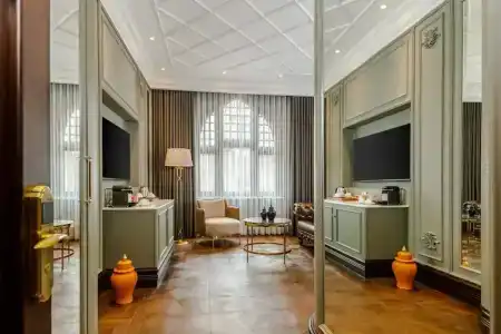 Cronton Design - 50