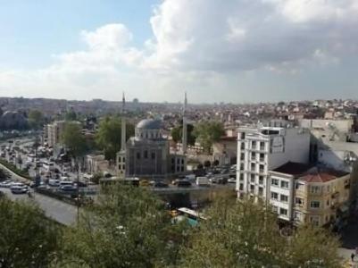 Istanbul River - 84