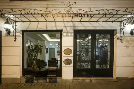 Peninsula Galata Boutique - 19