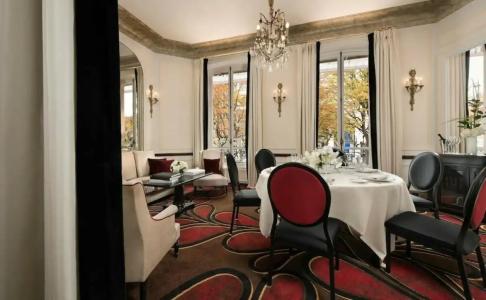 Hôtel Barrière Fouquet's Paris - 96