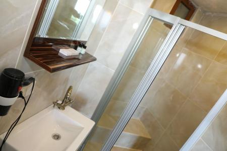 Seahouse Suites - 77