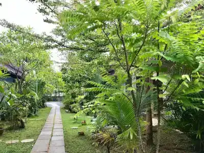 Canal Resort - 9