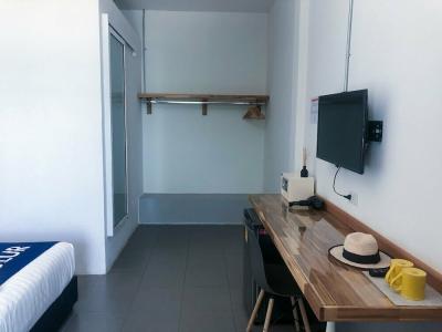 Glur Phuket Patong Beach - 30