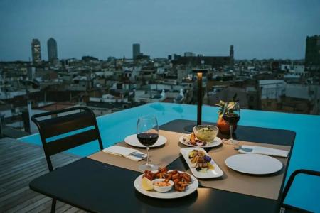 Grand Central, Small Luxurys - 5