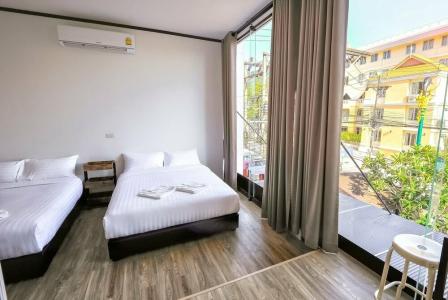 Glur Phuket Patong Beach - 35