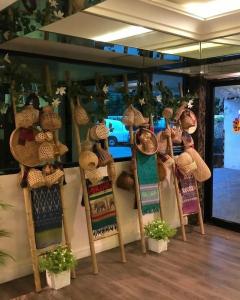 Romance Sukhumvit 97 - 11
