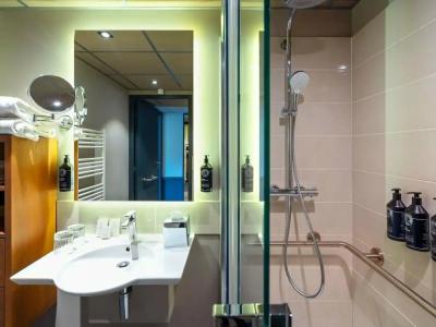 Le Splendid Lac D'Annecy - Handwritten Collection - 79