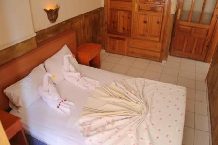 Best Life Apart - 48