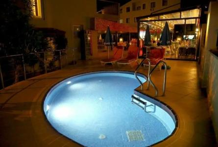 Club Karakas Apart Otel - 26