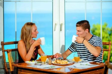 Alexander The Great Beach - 61