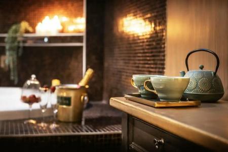 Dharma Style & Spa - 16