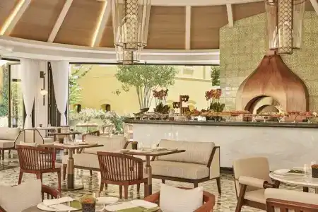 Four Seasons Istanbul at Sultanahmet - 10