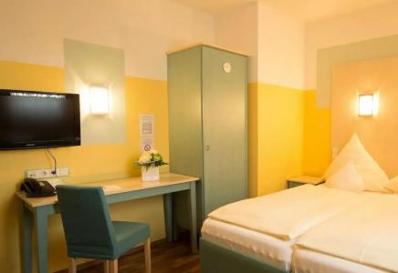 Ambient am Europakanal - 69