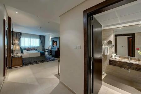 Omega Dubai - 25