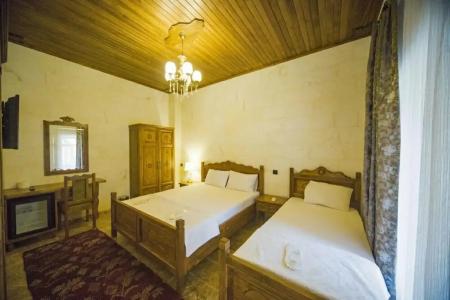 PALMYRA BOUTIQUE - 60