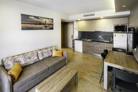 Golden World Suite - 6