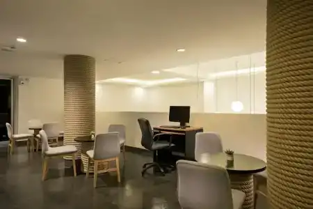 Oakwood Journeyhub Pattaya SHA Extra Plus - 35