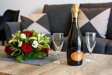 Angelo Del'Arte Estate - 48