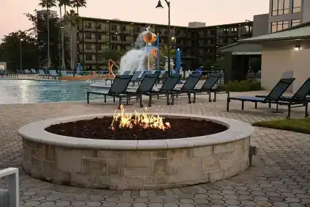 Wyndham Garden Lake Buena Vista Disney Springs® Resort Area - 3