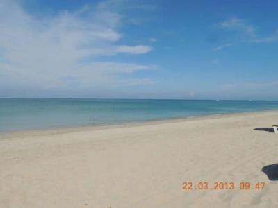 Lanta Seafront Resort - 11