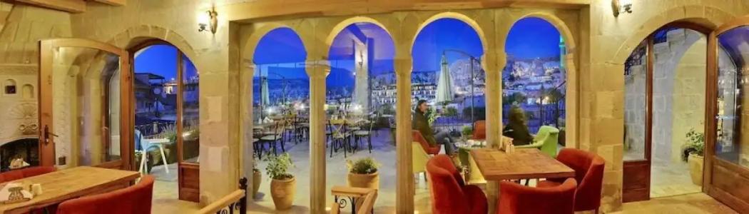 Caftan Cave Suites - 14