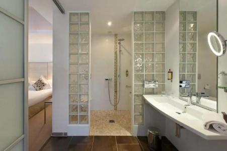 Best Western Plus La Corniche - 16