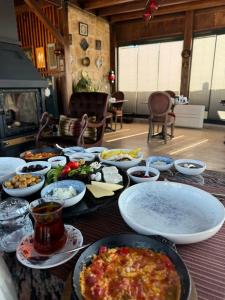 Elysion Cave Suites - 14