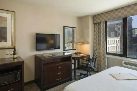 Hilton Garden Inn New York/Tribeca - 17