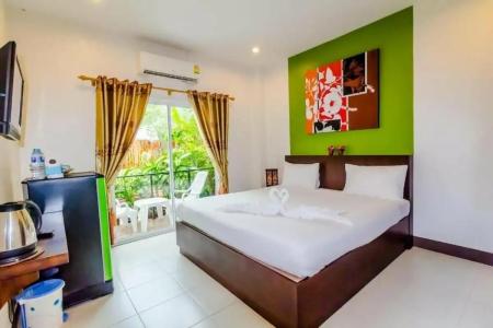 Baan Yuyen Karon Guesthouse - 80
