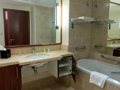 Ramada by Wyndham Downtown Dubai - 24