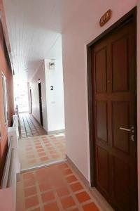 Naithon Beach Mansion - 81