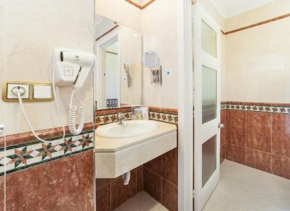 Globales Reina Cristina - 30