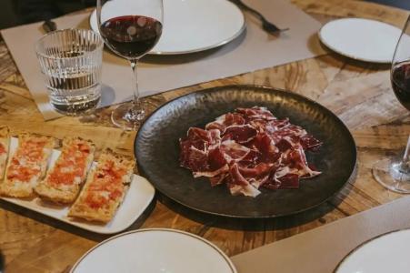 Grand Central, Small Luxurys - 52