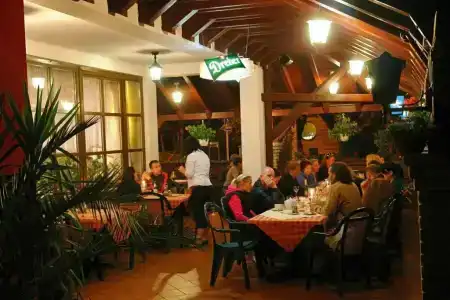 Korona Pension and Restaurant - 2