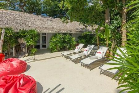 The White Cottage - 25