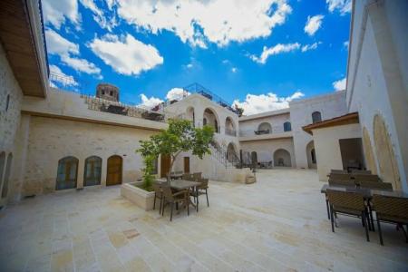 PALMYRA BOUTIQUE - 57