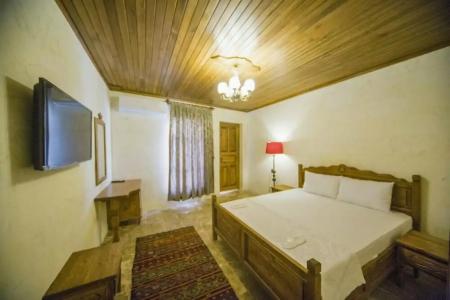 PALMYRA BOUTIQUE - 45