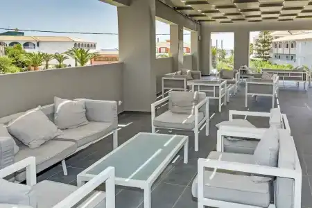 White Olive Premium Laganas - 37