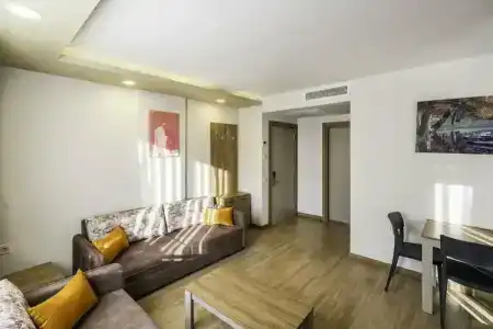 Golden World Suite - 23