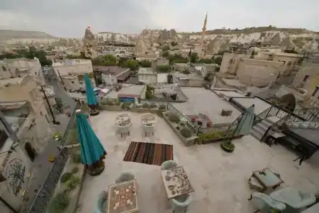 Caftan Cave Suites - 27