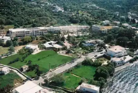 Crithoni's Paradise - 1