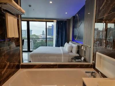 Pattaya Discovery Beach - SHA Extra Plus - 77