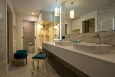 Pattaya Discovery Beach - SHA Extra Plus - 61