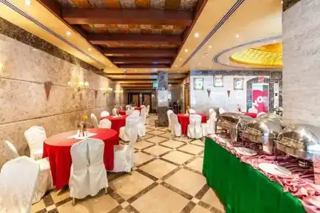 Crystal Plaza - 23