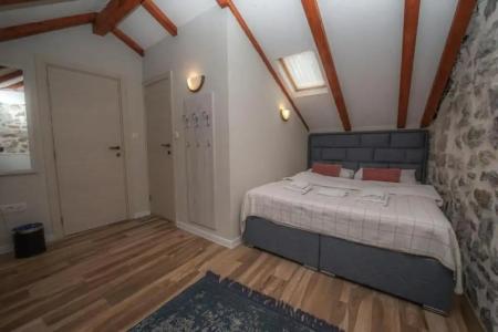 Antika Guesthouse - 9