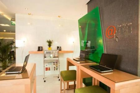 Al Khoory Executive, Al Wasl - 76