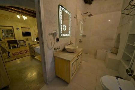 Caftan Cave Suites - 68