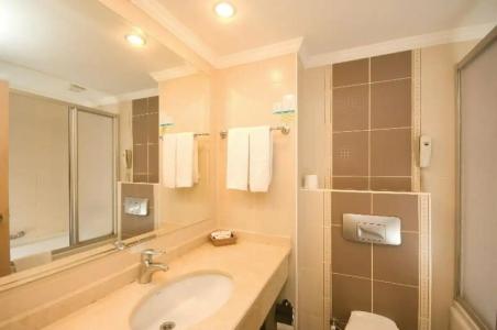 Holiday Garden Resort - 68